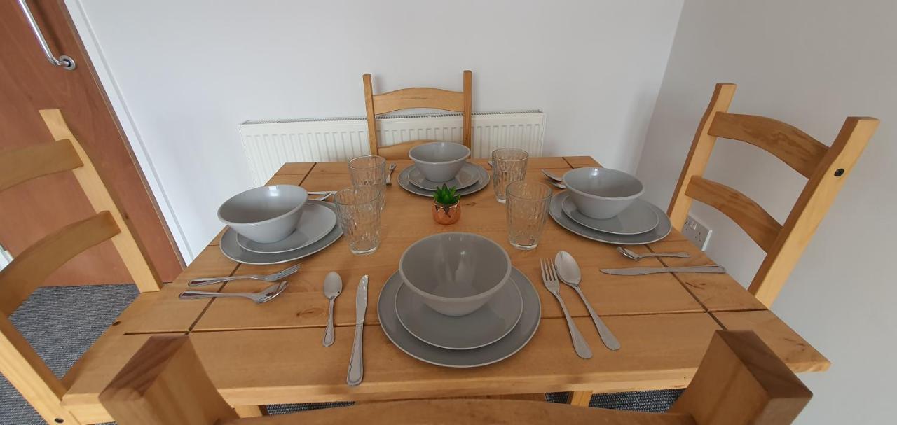 Stoke City House Apartment Etruria ภายนอก รูปภาพ