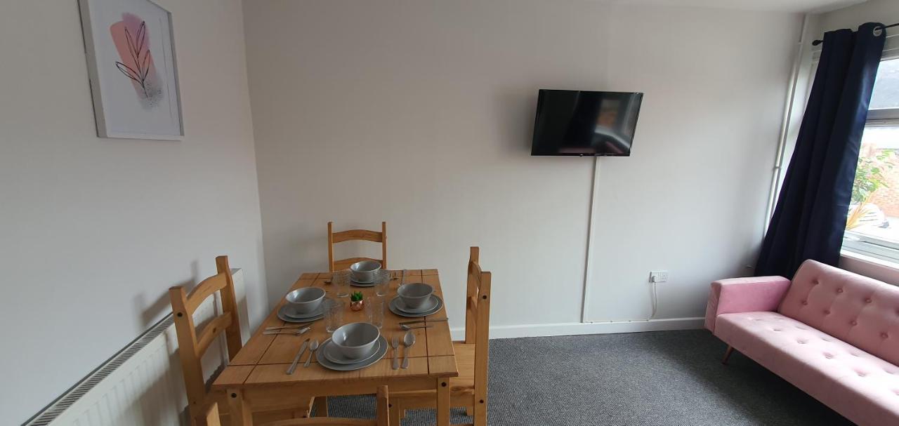 Stoke City House Apartment Etruria ภายนอก รูปภาพ